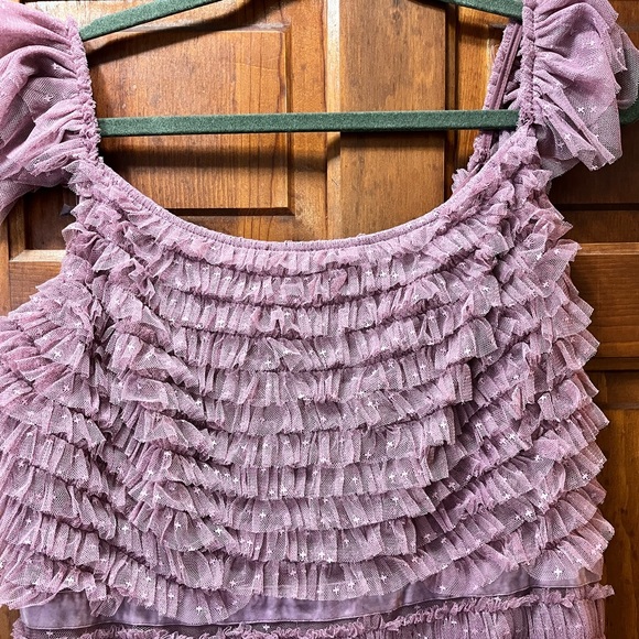 MAC DUGGAL Ruffle Cap Sleeve Embellished Tiered Gown - Picture 12 of 16